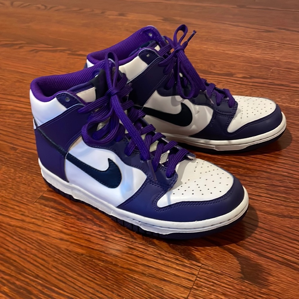Nike Dunks High Electro Purple/Midnight Navy Size 5.5 Very good condition!